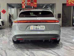 NIO ET5T 75kWh Touring - фото 20