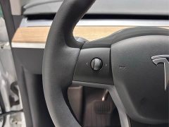 Tesla Model Y 2022 Refresh RWD - фото 17