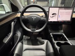 Tesla Model Y 2022 Refresh RWD - фото 9