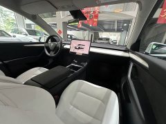Tesla Model Y rear-wheel drive version - фото 14
