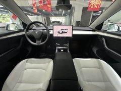 Tesla Model Y rear-wheel drive version - фото 15