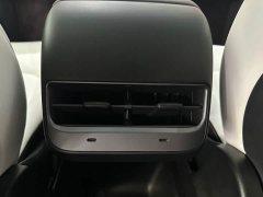 Tesla Model Y rear-wheel drive version - фото 18