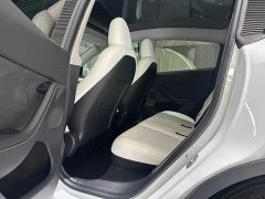 Tesla Model Y rear-wheel drive version - фото 19