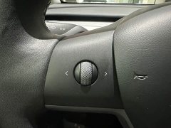 Tesla Model Y rear-wheel drive version - фото 8