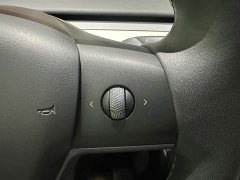 Tesla Model Y rear-wheel drive version - фото 9