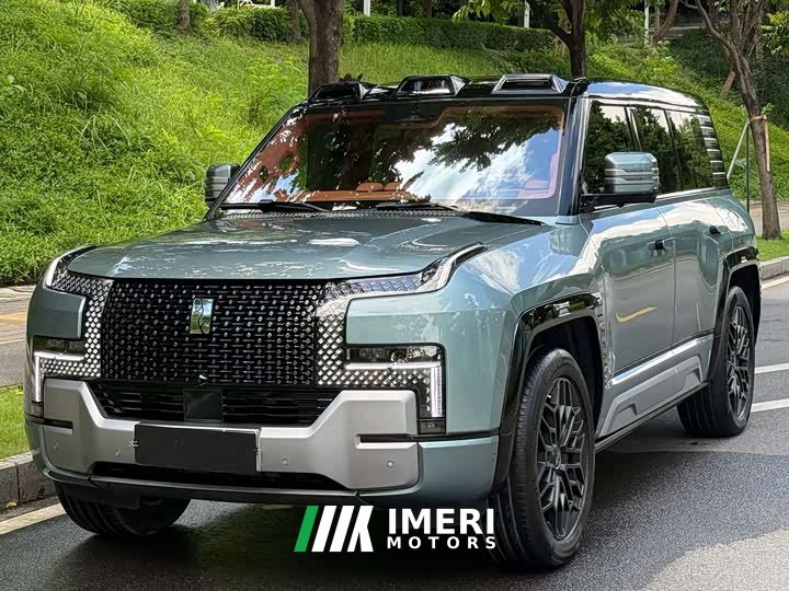 Yangwang U8 Luxury Edition - автомобиль из Китая