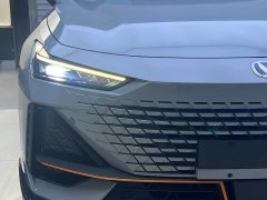 Changan UNI-V 1.5T sports version - фото 11
