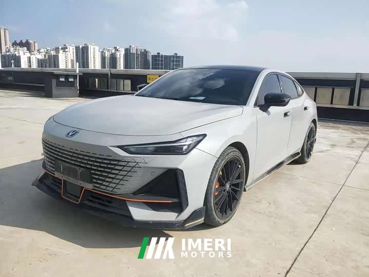 Changan UNI-V 1.5T sports version - автомобиль из Китая