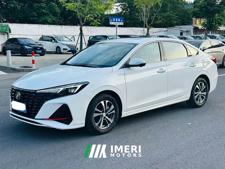 F70 EADO Enjoy Edition PLUS Blue Whale NE 1.4T GDI DCT Premium Edition - автомобиль из Китая