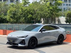 Changan UNI-V 1.5T premium - фото 3