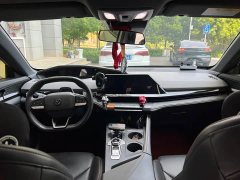Changan UNI-V 1.5T premium - фото 6