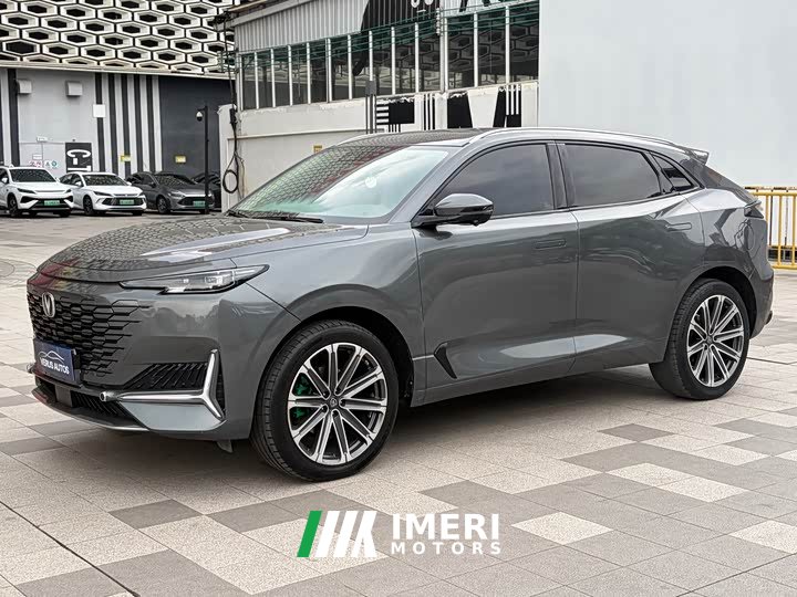 Changan UNI-K 2.0T premium - автомобиль из Китая