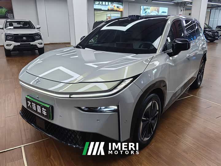 Nio 3X 520 Pro Edition - автомобиль из Китая