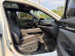 Changan UNI-V 1.5T smart pilot - фото 11