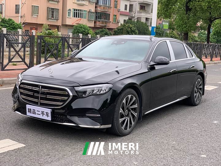 Mercedes-Benz E-Class E 300 L Luxury - автомобиль из Китая