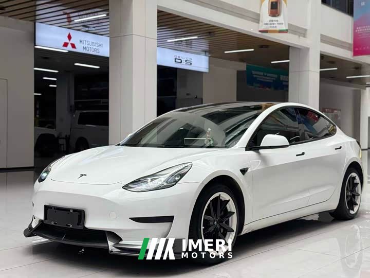 Tesla Model 3 Rear-Wheel Drive - автомобиль из Китая