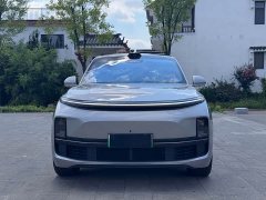 Li Auto L8 Max - фото 2