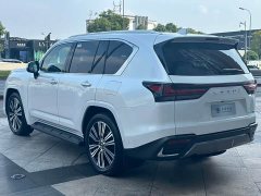 Lexus LX 700h Territory Edition - фото 6