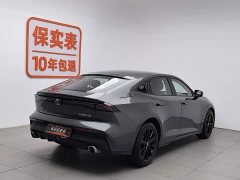 Changan UNI-V 2022 1.5T ZunGui Edition - фото 2