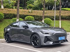 Changan UNI-V 1.5T Premium Version - фото 3