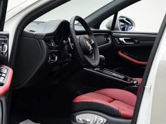 Porsche Macan 2.0T - фото 8