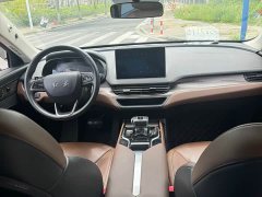 Hongqi E-QM5 Edition - фото 8