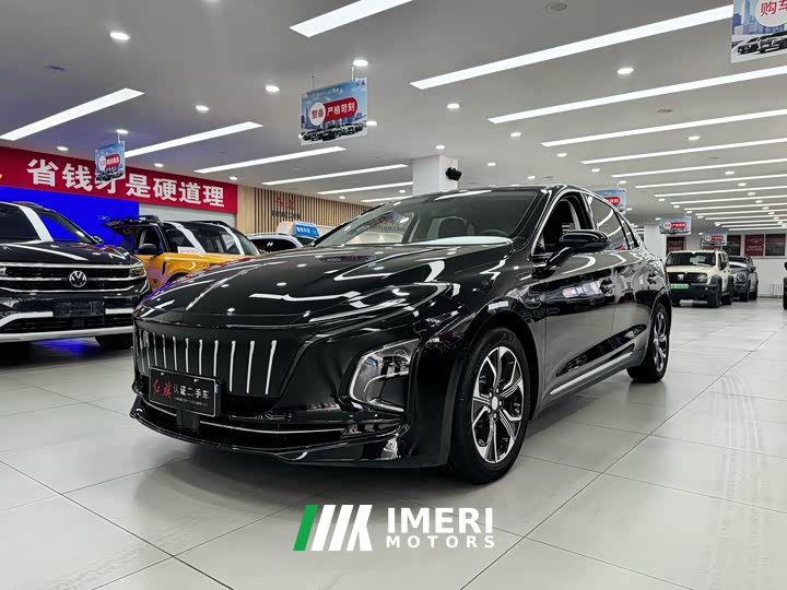 Hongqi E-QM5 431km Edition - автомобиль из Китая