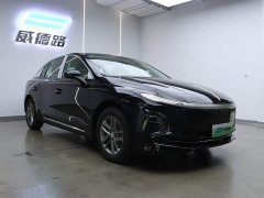 Hongqi E-QM5 500km Edition - фото 5