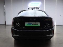 Hongqi E-QM5 500km Edition - фото 6