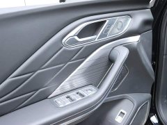 FAW HS7 PHEV 2.0T PHEV AWD Edition 7 - фото 11