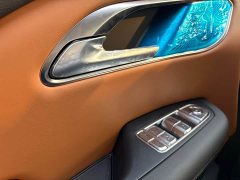 FAW HQ9 PHEV 2.0T AWDBusiness Edition - фото 9