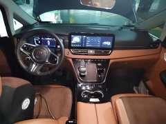 FAW HQ9 PHEV 2.0T AWDBusiness Edition - фото 10