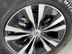 Volvo XC60 B5 four-wheel drive Zhiyi Luxury Edition - фото 14