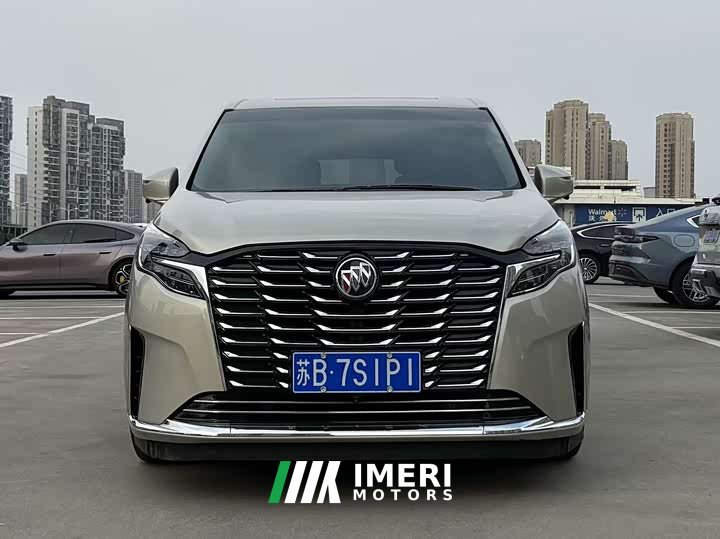 Buick GL8 ES Version - автомобиль из Китая