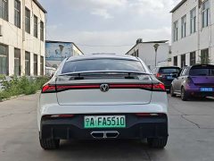 Changan UNI-V Intelligent e-DD Blue Whale Intelligent e-DD 136km Smart Cool Edition - фото 7