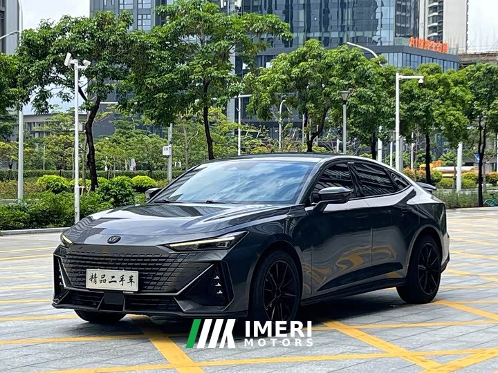 Changan UNI-V 2023 1.5T premium