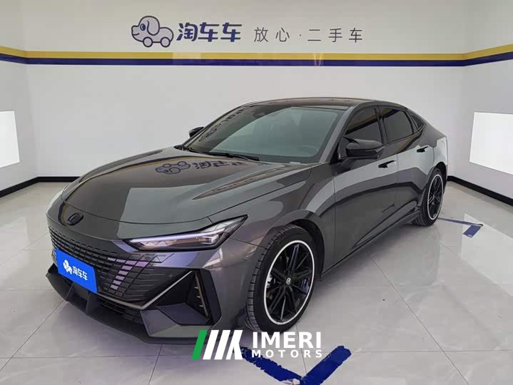 Changan UNI-V 1.5T Premium Version - автомобиль из Китая