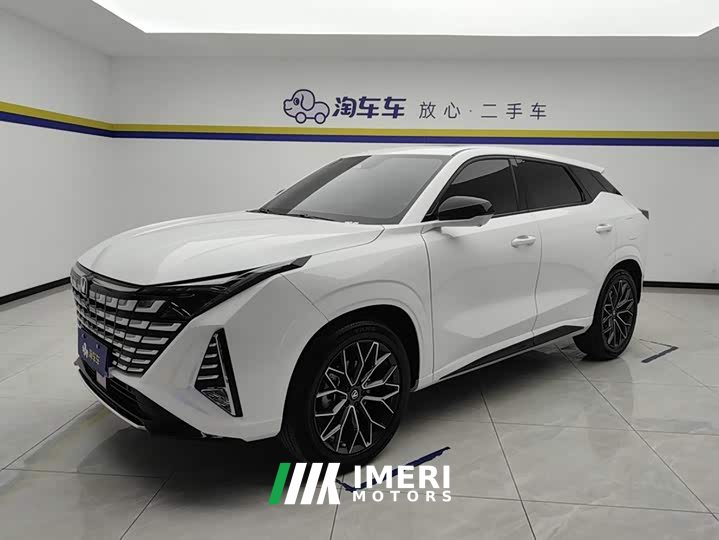 Changan UNI-Z 1.5T Luxury Version - автомобиль из Китая