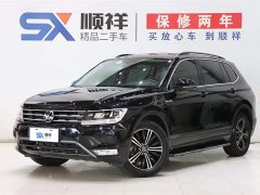 Volkswagen L 330TSI 2WD Edition - фото 1