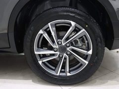 Geely 1.5T DCT Edition - фото 15