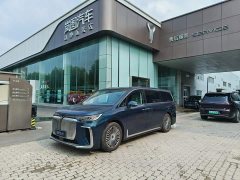 Voyah Lantu Dreamer PHEV four-wheel drive flagship Kunpeng version - фото 1