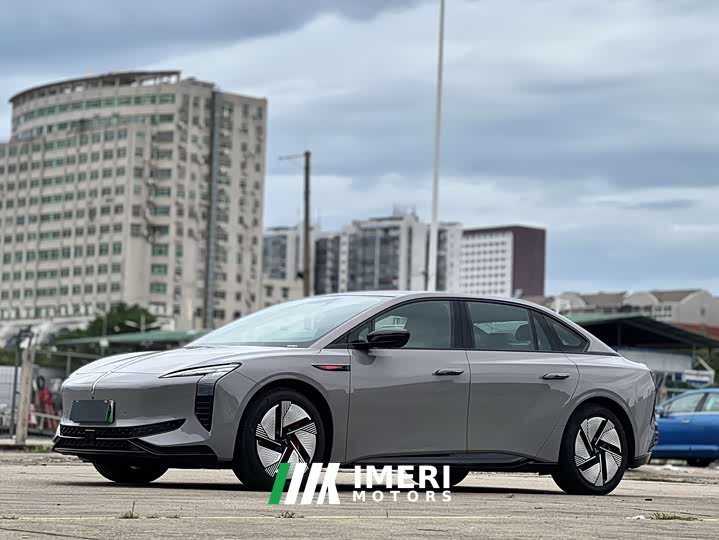 FAW EH7 640 AWD Edition - автомобиль из Китая