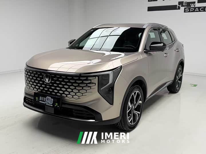 Changan CS55PLUS 1.5T Premium Version - автомобиль из Китая