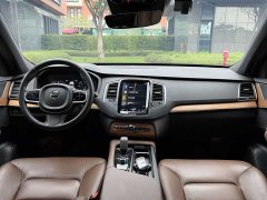 Volvo XC90 B5 Luxury Edition 7 - фото 11