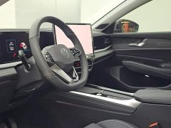 Volkswagen Passat 2025 Pro 380TSI Dragon Edition - фото 6