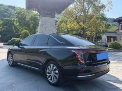 Hongqi E-QM5 Edition - фото 4
