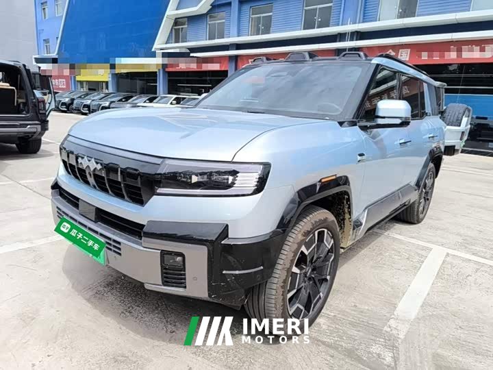 Fangchengbao Leopard 8 2025 Zhiyong flagship version 7 seats - автомобиль из Китая