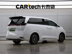 Denza D9 DM-i 980 four-wheel drive flagship - фото 6