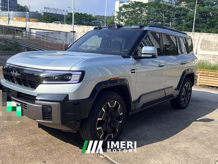 Fangchengbao 8 Flagship Edition 7 - автомобиль из Китая