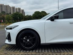 Changan UNI-V 1.5T Premium Version - фото 6